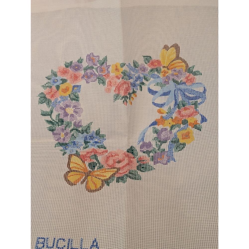 Vtg Bucilla Needlepoint Butterfly Wreath Mesh Design 1990 14" x 14" 4635